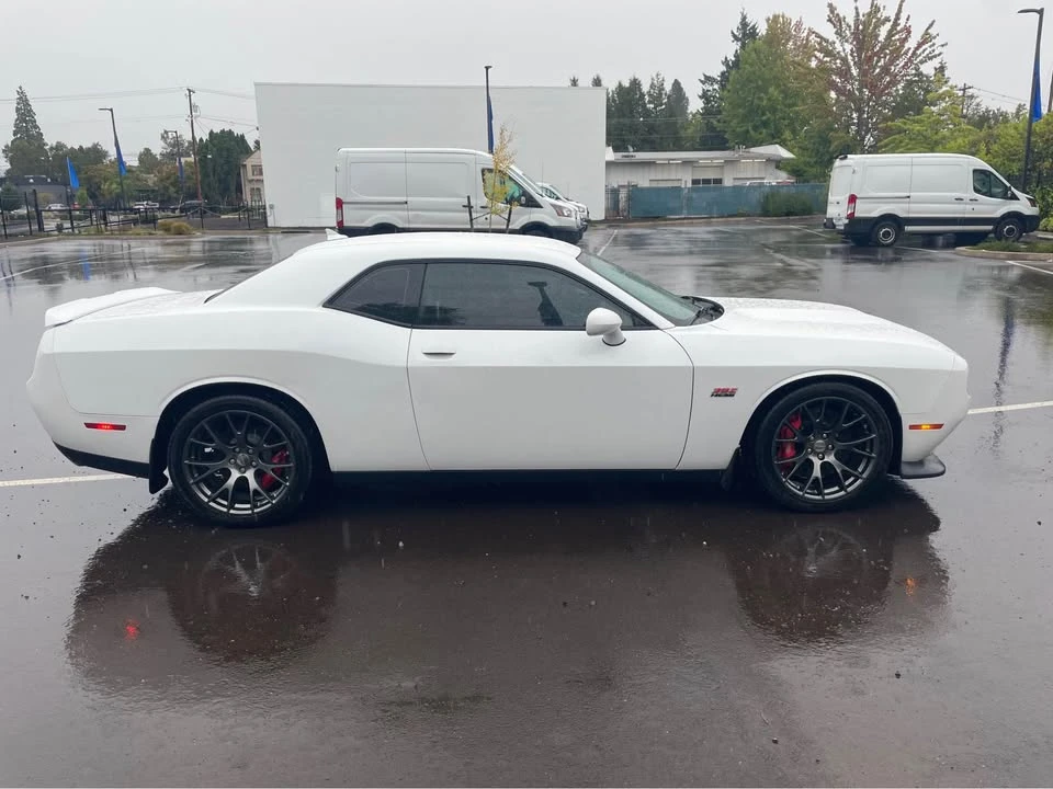 2015 Dodge Challenger SRT8 & 392 3rd Gen - Image 4 of 18