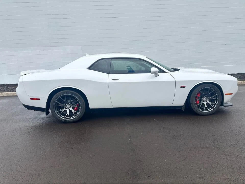 2015 Dodge Challenger SRT8 & 392 3rd Gen - Image 4 of 17