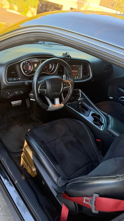 2015 Dodge Challenger SRT8 & 392 3rd Gen - Image 5 of 6