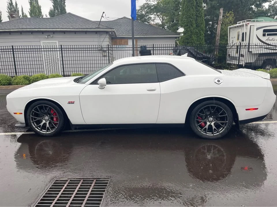 2015 Dodge Challenger SRT8 & 392 3rd Gen - Image 3 of 18
