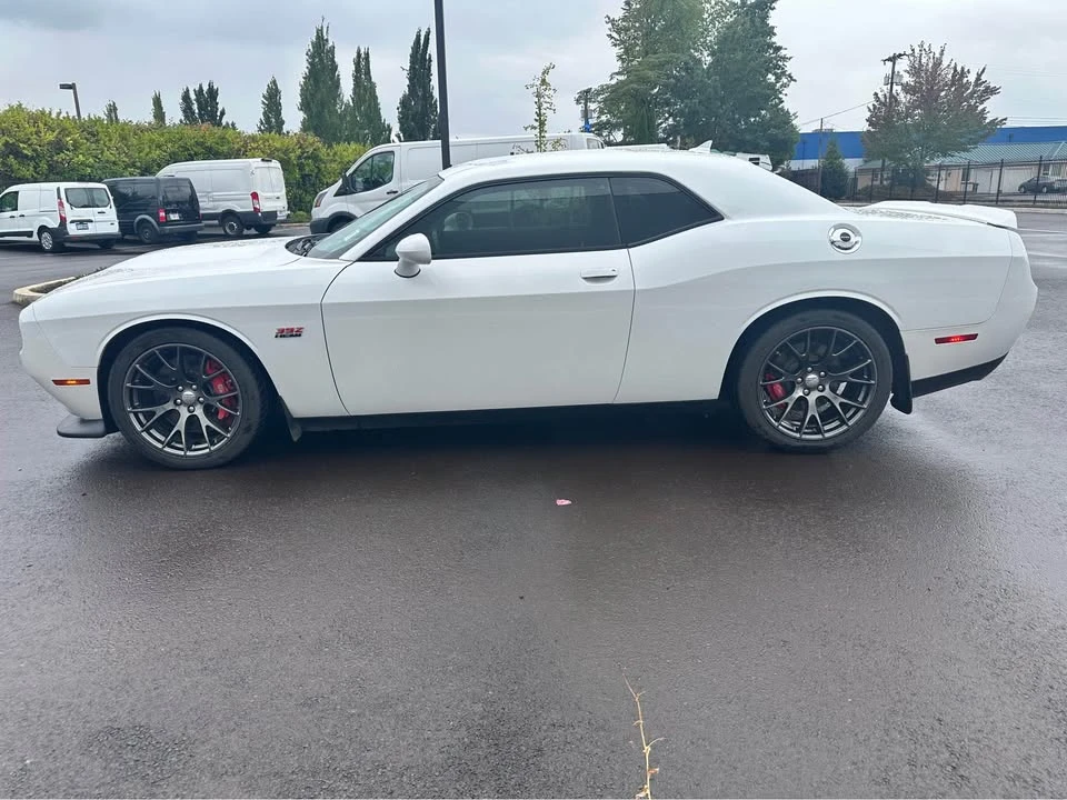 2015 Dodge Challenger SRT8 & 392 3rd Gen - Image 8 of 17
