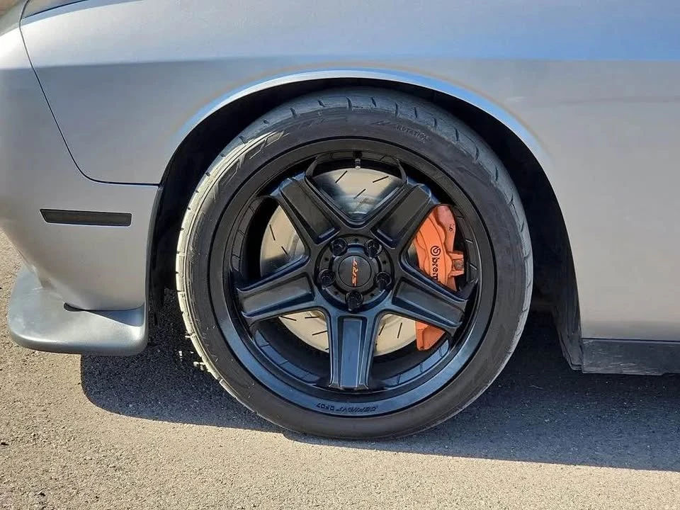 2015 Dodge Challenger SRT8 & 392 3rd Gen - Image 9 of 18