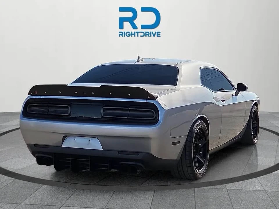 2015 Dodge Challenger SRT8 & 392 3rd Gen - Image 4 of 18