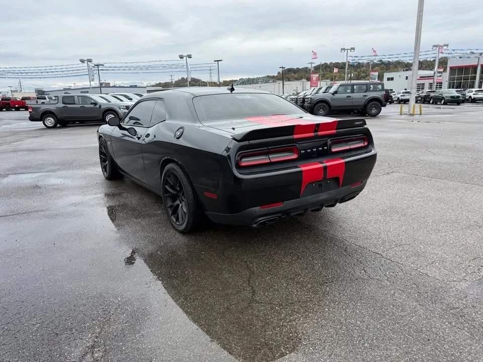 2015 Dodge Challenger SRT Hellcat 3rd Gen - Image 5 of 12