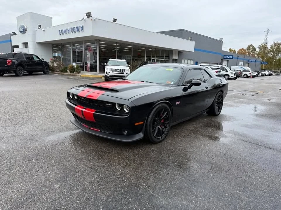 2015 Dodge Challenger SRT Hellcat 3rd Gen - Image 3 of 12