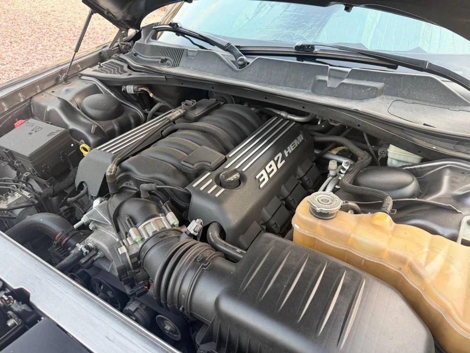 2015 Dodge Challenger SRT8 & 392 3rd Gen - Image 15 of 17