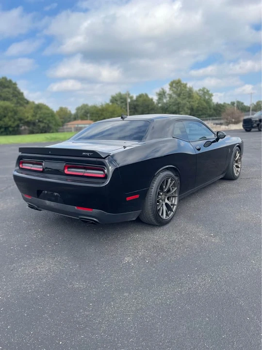 2015 Dodge Challenger SRT Hellcat 3rd Gen - Image 7 of 19