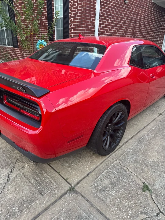 2015 Dodge Challenger SRT Hellcat 3rd Gen - Image 9 of 20