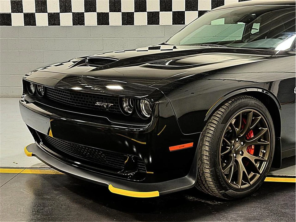 2015 Dodge Challenger SRT Hellcat 3rd Gen - Image 8 of 31