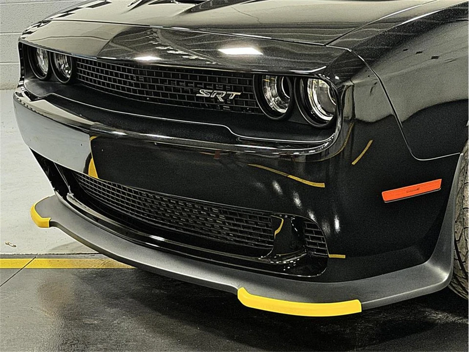 2015 Dodge Challenger SRT Hellcat 3rd Gen - Image 10 of 31