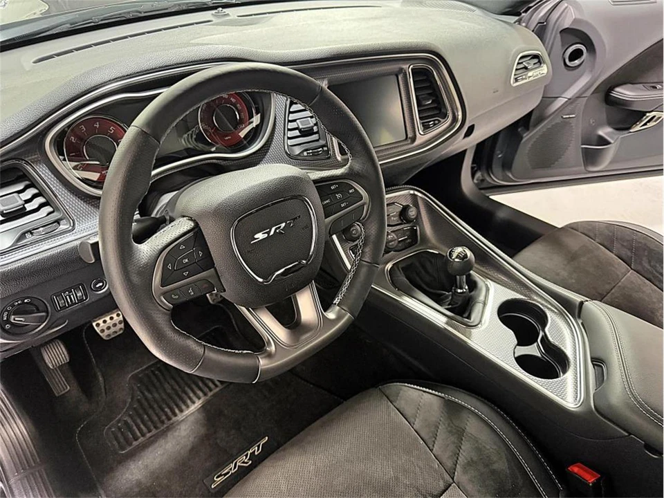 2015 Dodge Challenger SRT Hellcat 3rd Gen - Image 24 of 31