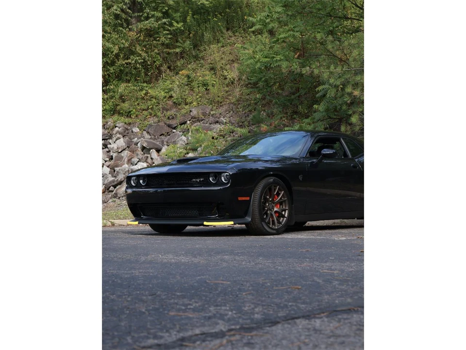 2015 Dodge Challenger SRT Hellcat 3rd Gen - Image 24 of 31