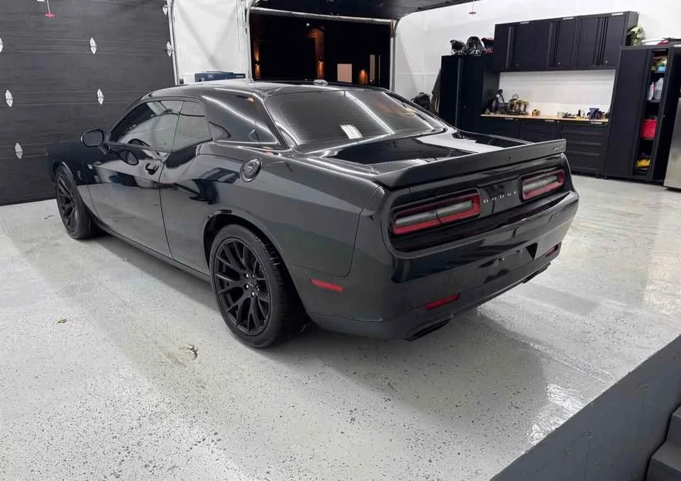 2015 Dodge Challenger SRT Hellcat 3rd Gen - Image 4 of 9