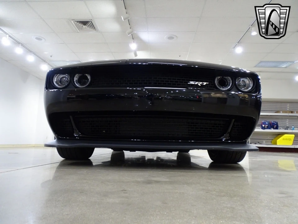 2015 Dodge Challenger SRT Hellcat 3rd Gen - Image 11 of 12