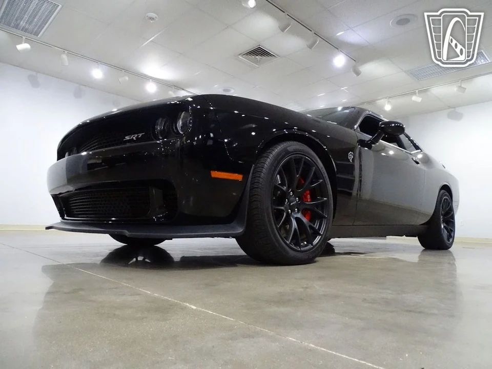 2015 Dodge Challenger SRT Hellcat 3rd Gen - Image 6 of 12