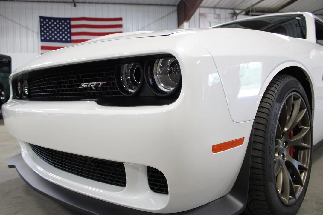 2015 Dodge Challenger SRT Hellcat 3rd Gen - Image 10 of 12