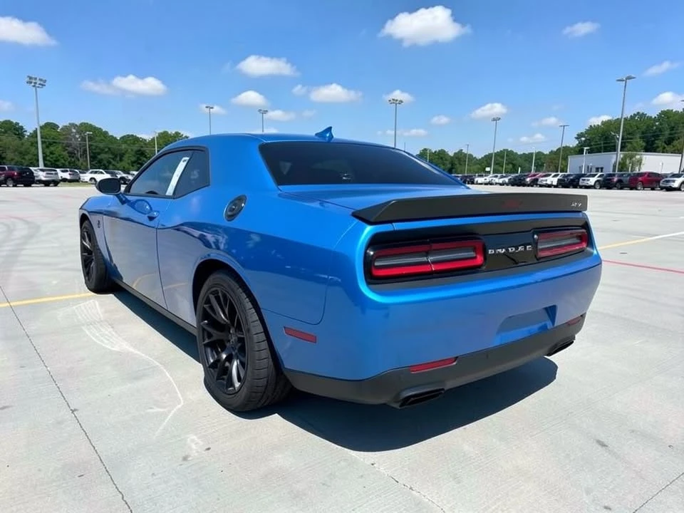 2015 Dodge Challenger SRT Hellcat 3rd Gen - Image 7 of 10