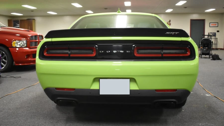 2015 Dodge Challenger SRT Hellcat 3rd Gen - Image 7 of 8