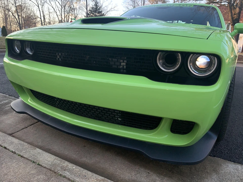 2015 Dodge Challenger SRT Hellcat 3rd Gen - Image 10 of 31