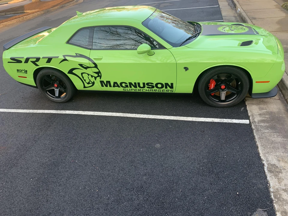 2015 Dodge Challenger SRT Hellcat 3rd Gen - Image 22 of 31