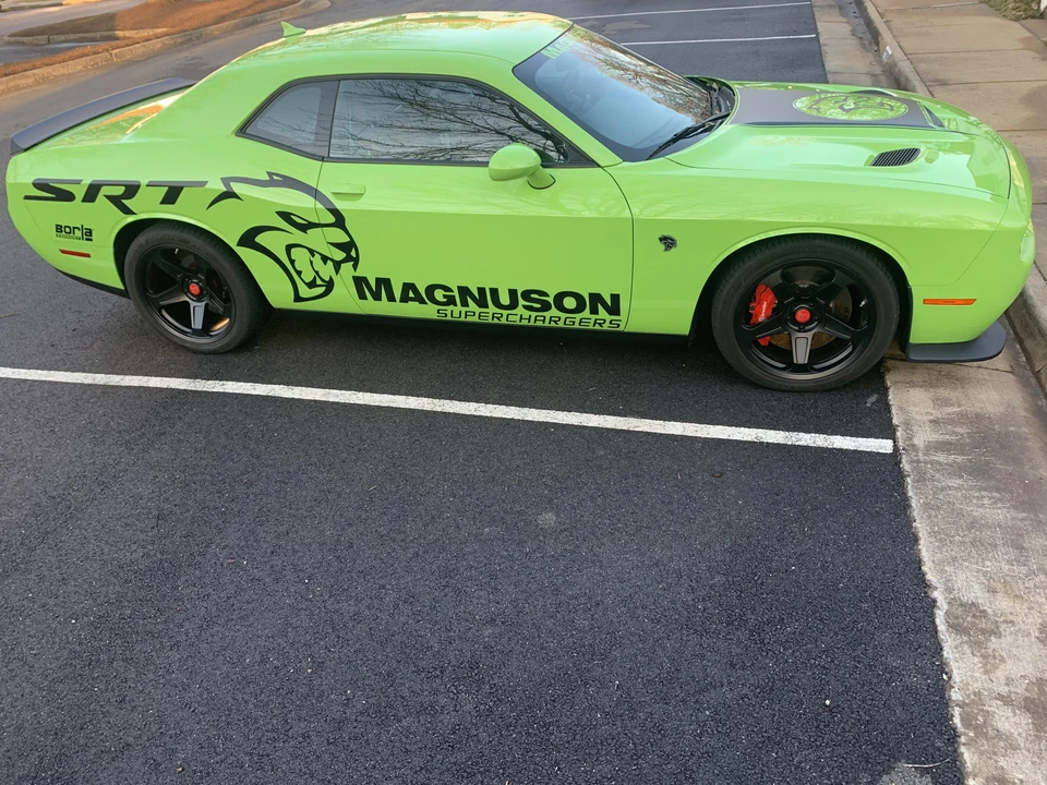 2015 Dodge Challenger SRT Hellcat 3rd Gen - Image 21 of 31