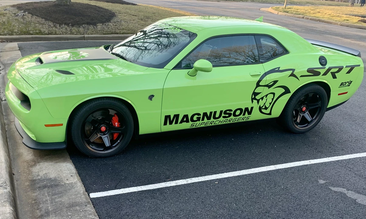 2015 Dodge Challenger SRT Hellcat 3rd Gen - Image 12 of 31