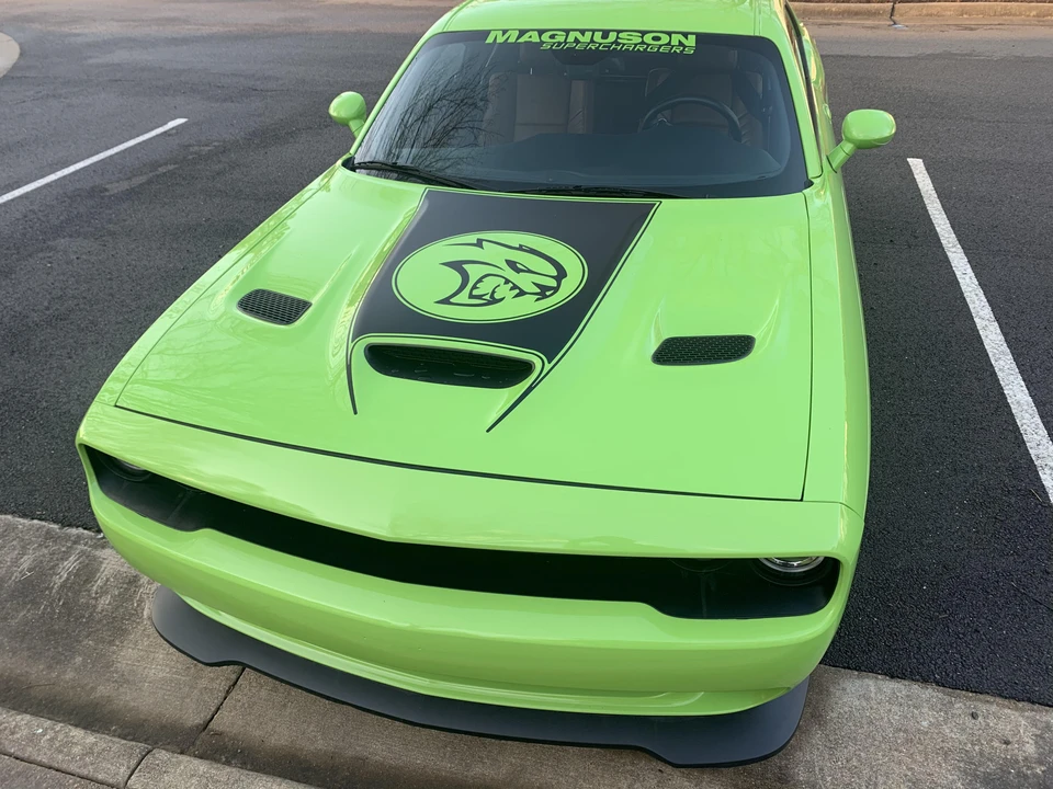 2015 Dodge Challenger SRT Hellcat 3rd Gen - Image 8 of 31