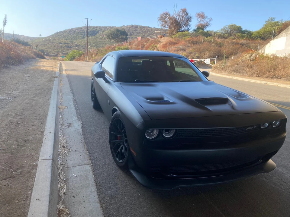 2015 Dodge Challenger SRT Hellcat 3rd Gen - Image 14 of 31