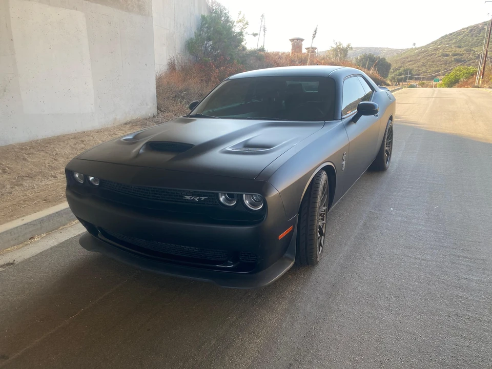2015 Dodge Challenger SRT Hellcat 3rd Gen - Image 8 of 31