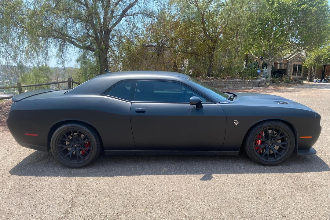 2015 Dodge Challenger SRT Hellcat 3rd Gen - Image 3 of 31