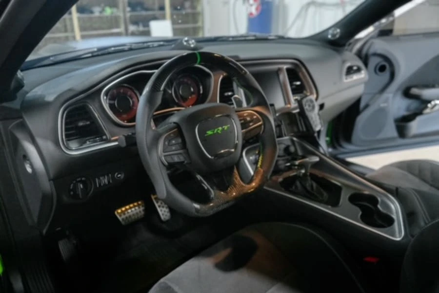 2015 Dodge Challenger SRT Hellcat 3rd Gen - Image 28 of 31