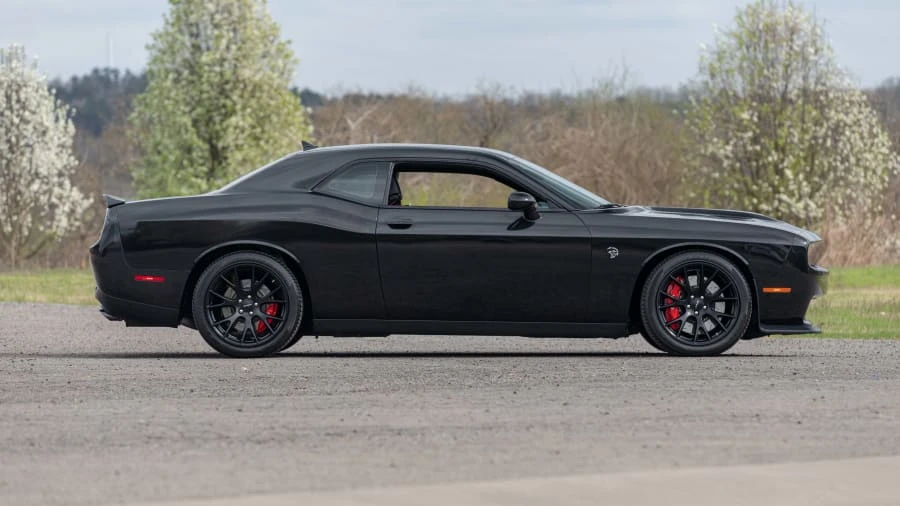 2015 Dodge Challenger SRT Hellcat 3rd Gen - Image 2 of 26