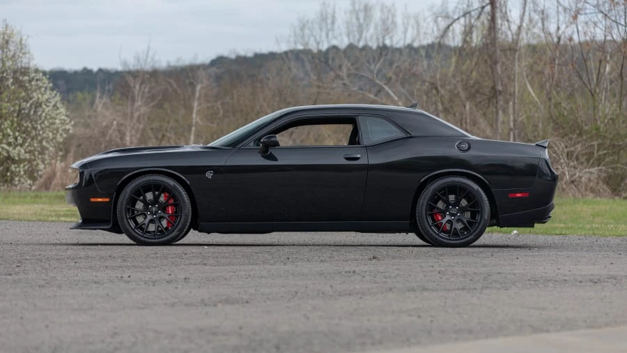 2015 Dodge Challenger SRT Hellcat 3rd Gen - Image 8 of 26