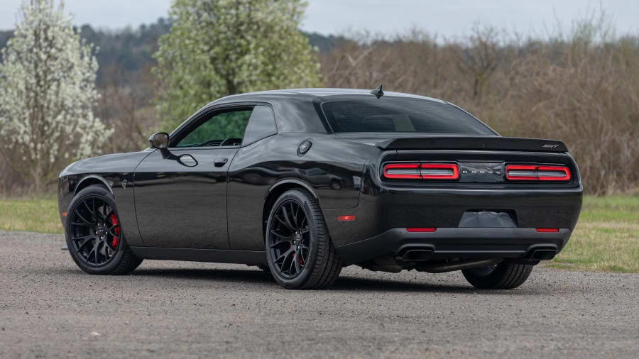 2015 Dodge Challenger SRT Hellcat 3rd Gen - Image 13 of 26