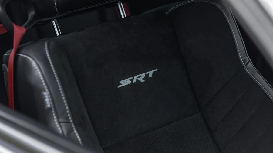 2015 Dodge Challenger SRT Hellcat 3rd Gen - Image 24 of 26