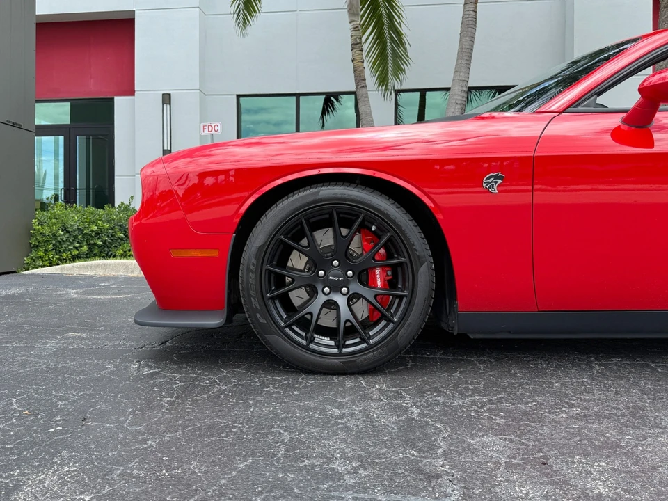 2015 Dodge Challenger SRT Hellcat 3rd Gen - Image 13 of 21