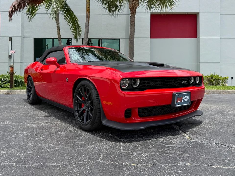 2015 Dodge Challenger SRT Hellcat 3rd Gen - Image 5 of 21