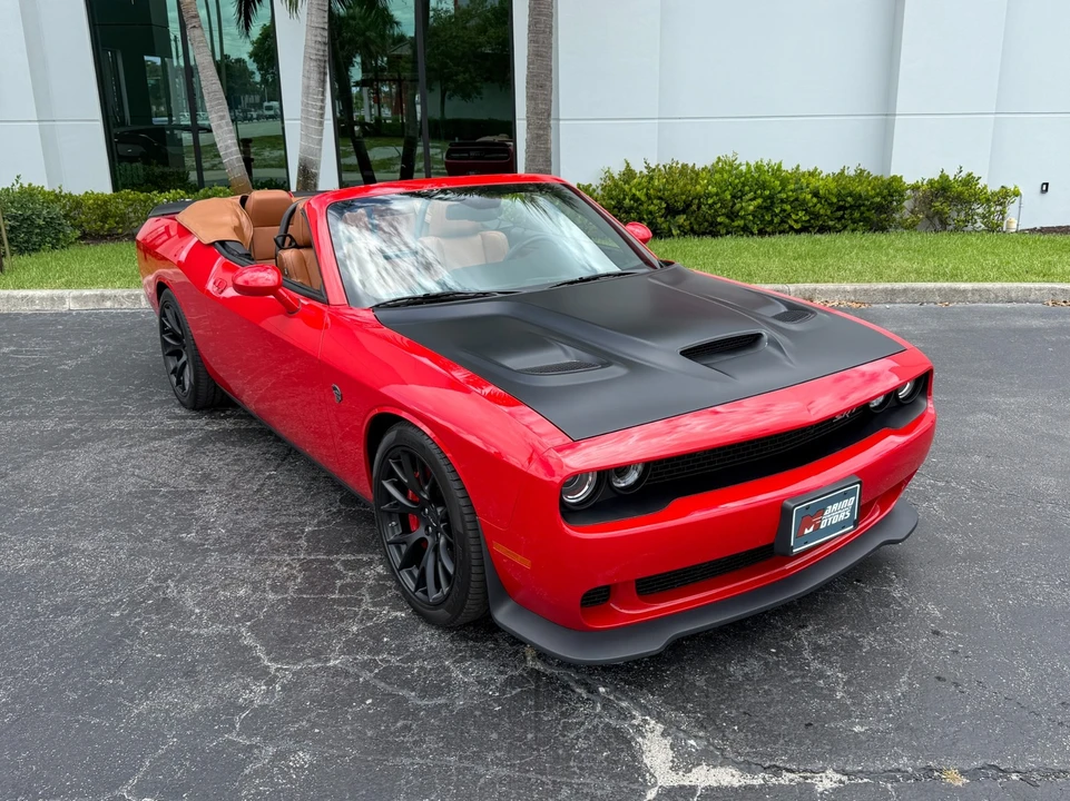 2015 Dodge Challenger SRT Hellcat 3rd Gen - Image 15 of 21