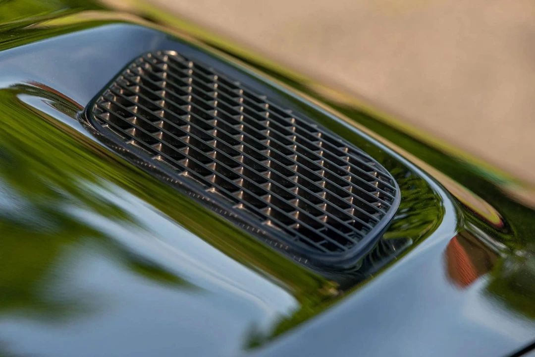 2015 Dodge Challenger SRT Hellcat 3rd Gen - Image 19 of 31