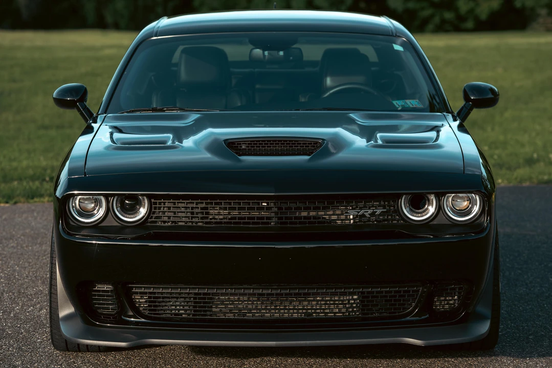 2015 Dodge Challenger SRT Hellcat 3rd Gen - Image 6 of 31