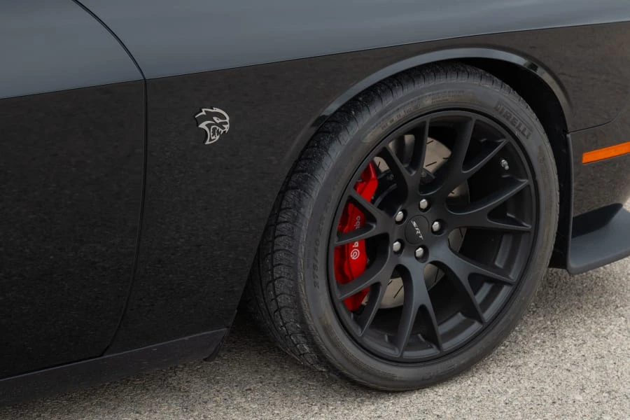 2015 Dodge Challenger SRT Hellcat 3rd Gen - Image 11 of 31