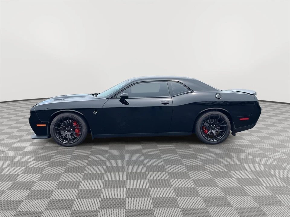 2015 Dodge Challenger SRT Hellcat 3rd Gen - Image 8 of 31