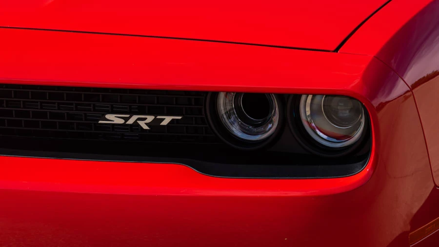 2015 Dodge Challenger SRT Hellcat 3rd Gen - Image 9 of 12