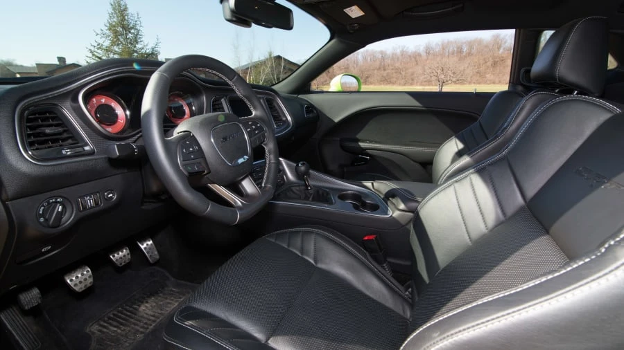2015 Dodge Challenger SRT Hellcat 3rd Gen - Image 4 of 12