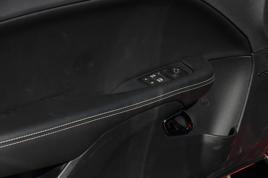 2015 Dodge Challenger SRT Hellcat 3rd Gen - Image 22 of 31