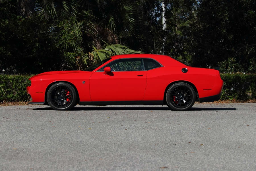 2015 Dodge Challenger SRT Hellcat 3rd Gen - Image 2 of 31