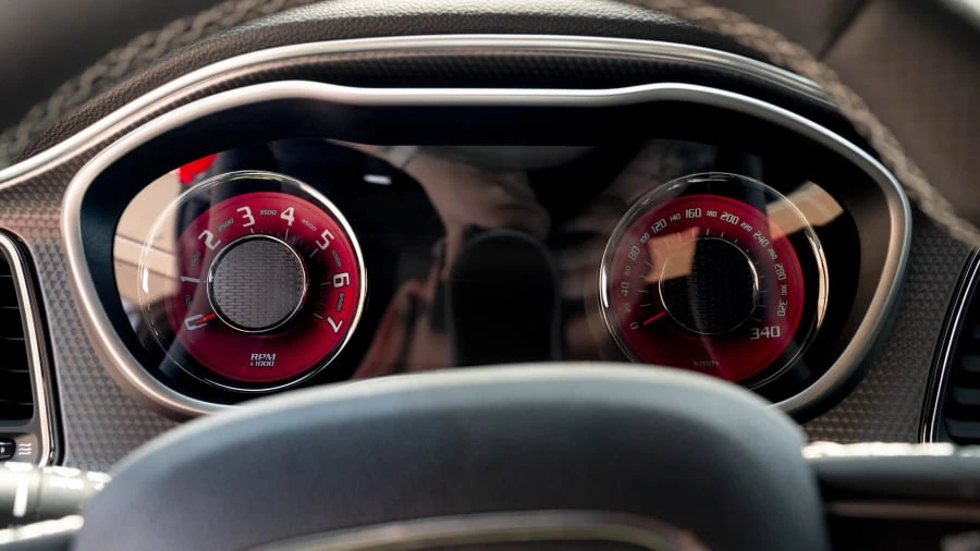2015 Dodge Challenger SRT Hellcat 3rd Gen - Image 26 of 31