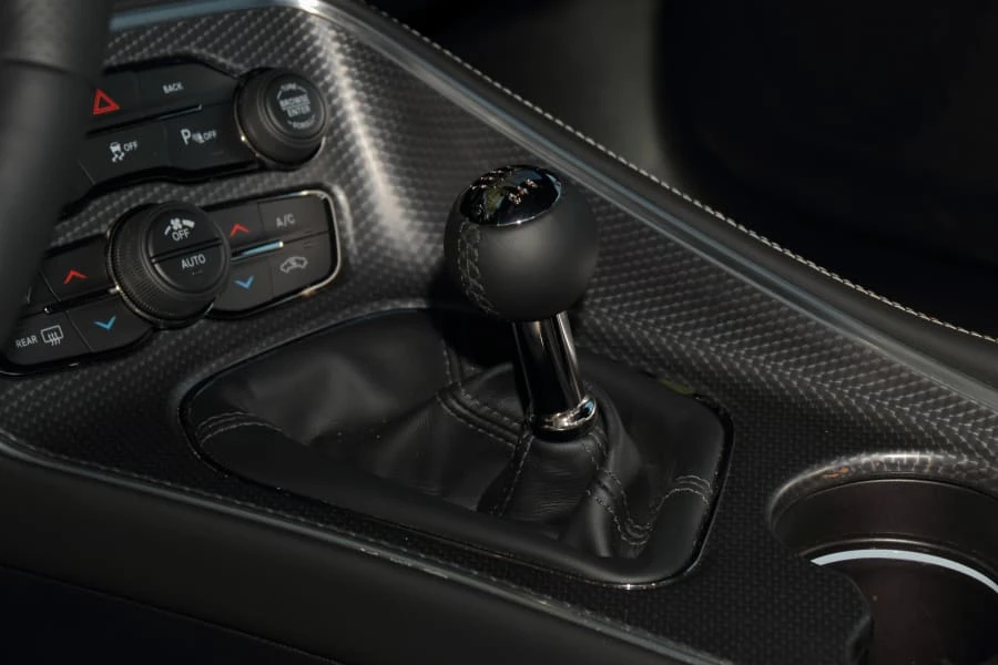 2015 Dodge Challenger SRT Hellcat 3rd Gen - Image 29 of 31