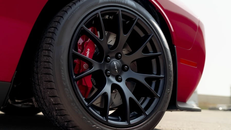 2015 Dodge Challenger SRT Hellcat 3rd Gen - Image 21 of 31