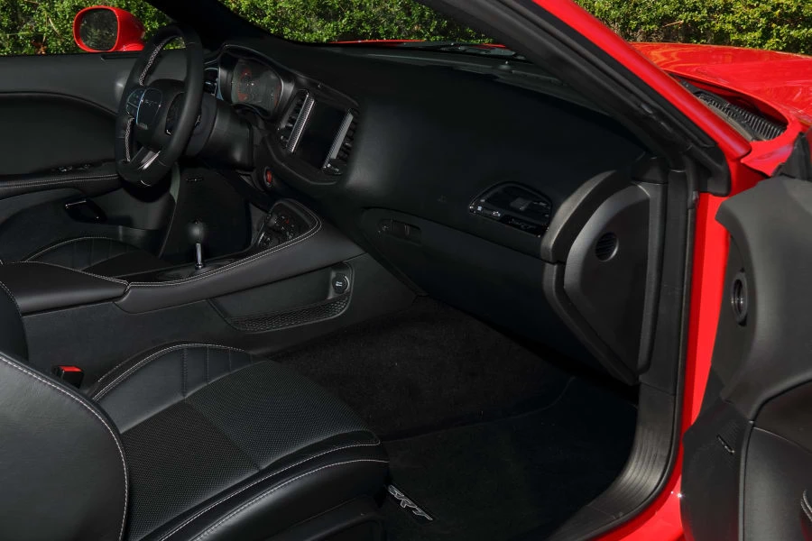 2015 Dodge Challenger SRT Hellcat 3rd Gen - Image 20 of 31